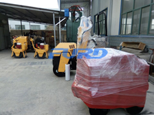 福瑞得機(jī)械座駕壓路機(jī)、手扶壓路機(jī)及時(shí)包裝發(fā)貨