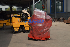 福瑞得機(jī)械手扶雙輪壓路機(jī)，手扶單輪壓路機(jī)，路面開槽機(jī)及時(shí)包裝發(fā)貨