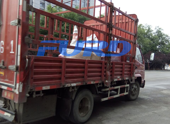 福瑞得機械手扶壓路機、二次結(jié)構(gòu)澆筑機及時發(fā)貨