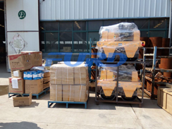 福瑞得今日發(fā)貨：外貿(mào)出口壓路機(jī)20臺(tái)；國內(nèi)訂購一臺(tái)激光整平機(jī)，13臺(tái)壓路機(jī)